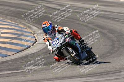 media/Dec-07-2025-CVMA (Sun) [[3e7d2de5dc]]/Race 7-Formula Lightweight Twins Shootout/